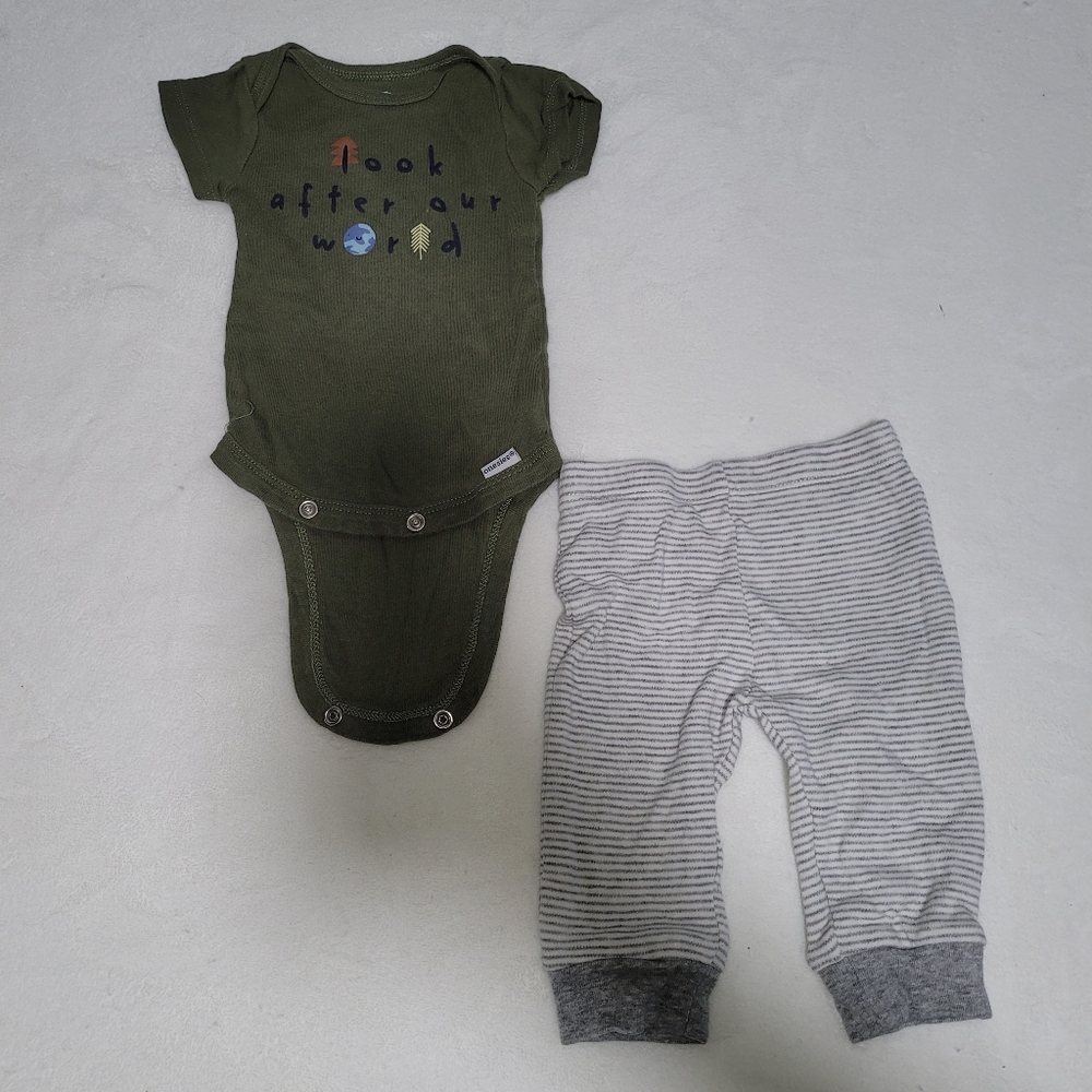 0 to 3 month outfit